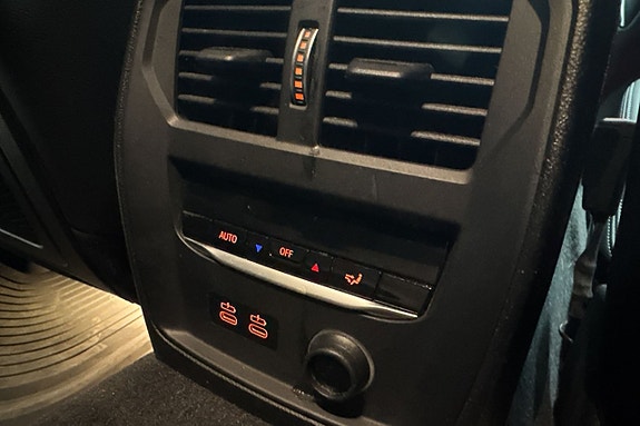 BMW 320d 15 of 26
