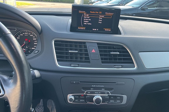 Audi Q3 10 of 14