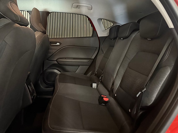 Renault Captur 13 of 25