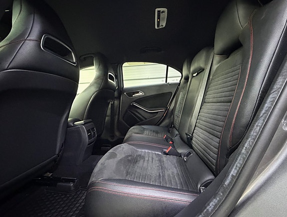 Mercedes-Benz A180 12 of 21