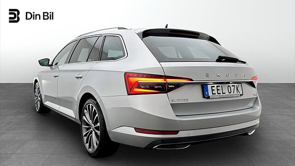 Skoda Superb 3 of 21