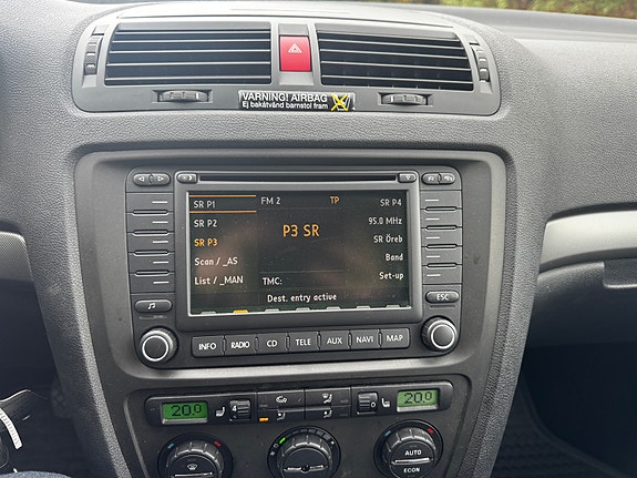 Skoda Octavia 4 of 7
