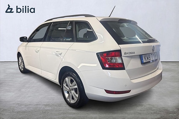 Skoda Fabia 2 of 16