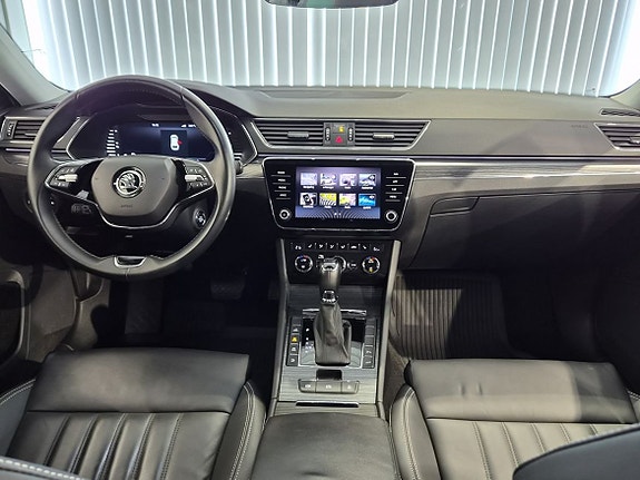 Skoda Superb 11 of 25