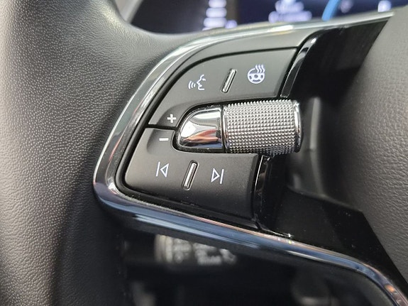 Skoda Superb 14 of 25