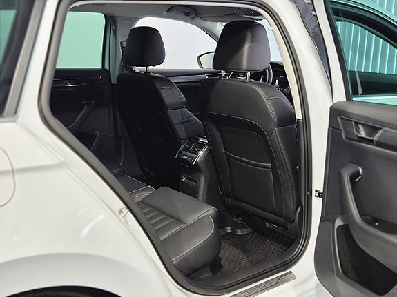 Skoda Superb 22 of 25