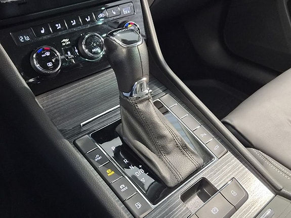 Skoda Superb 16 of 25