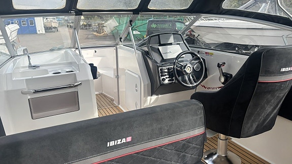Ibiza 640 BR -18 med Yamaha F150 GETX -19 4 of 8
