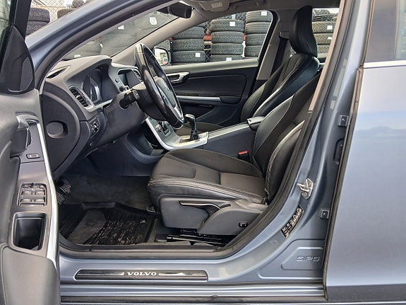 Volvo V60 10 of 21