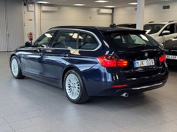 BMW 318d 5 of 23