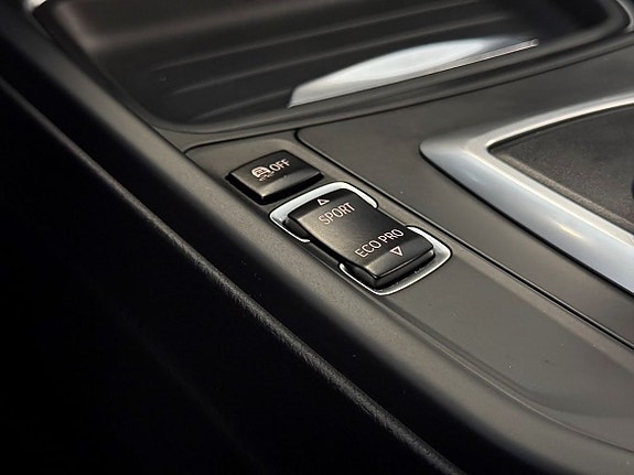 BMW 318d 18 of 23