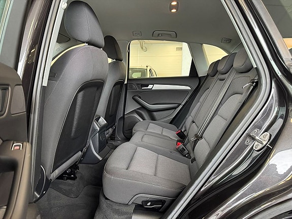 Audi Q5 14 of 18