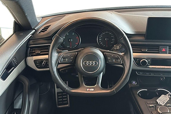 Audi A5 12 of 19
