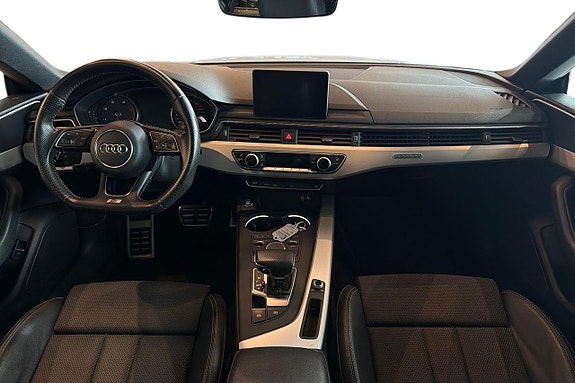 Audi A5 11 of 19