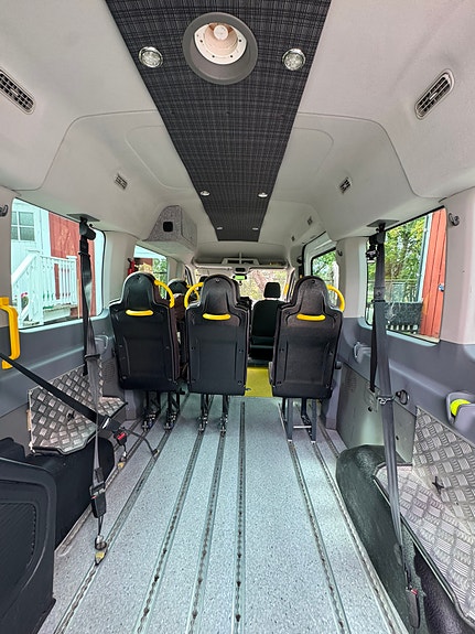 Ford Transit 4 of 5