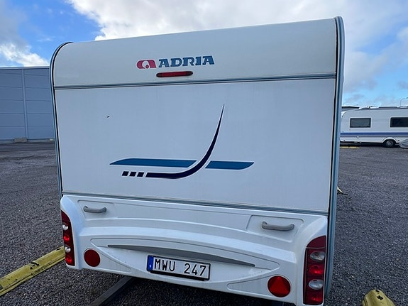 Adria Adora 512UL 4 of 14