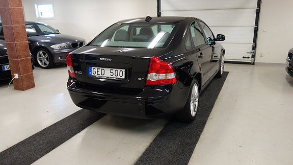 Volvo S40 8 of 13