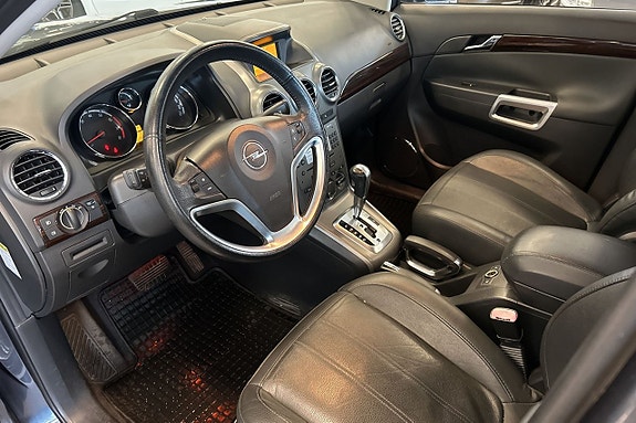 Opel Antara 12 of 23