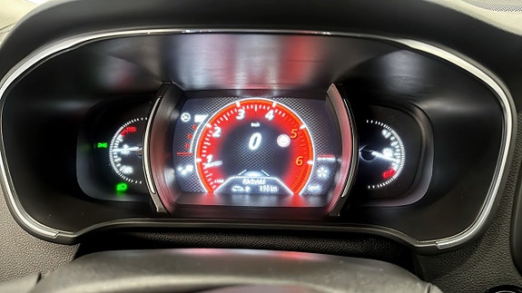 Renault Megane 20 of 20