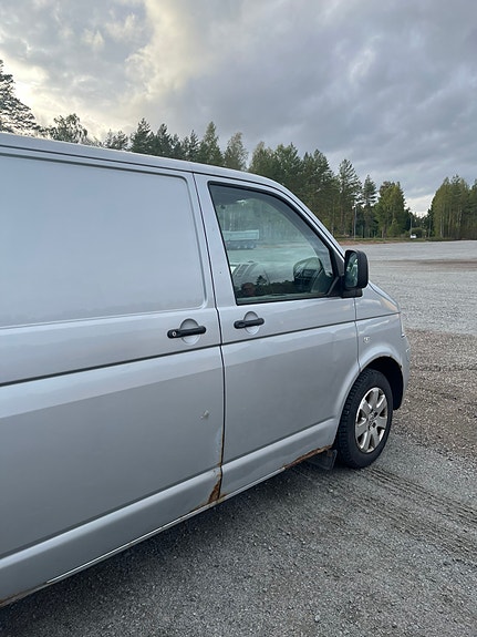 Volkswagen Transporter 4 of 11