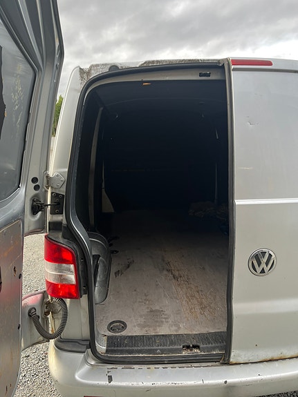 Volkswagen Transporter 7 of 11