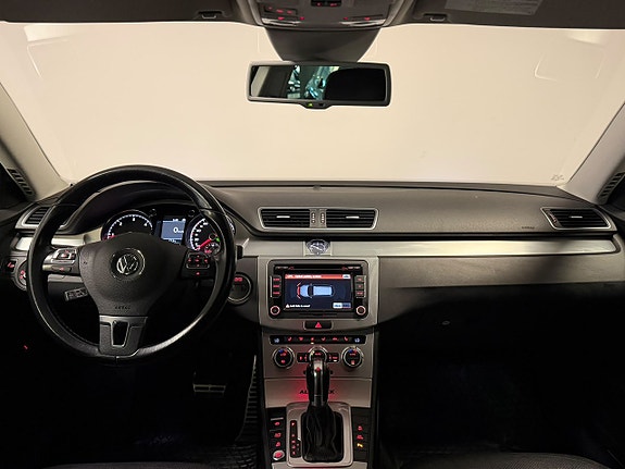 Volkswagen Passat Alltrack 23 of 23