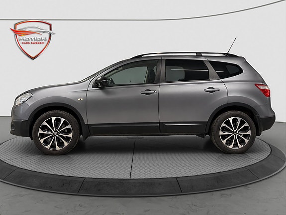 Nissan Qashqai+2 8 of 23