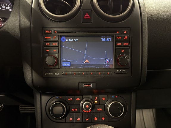 Nissan Qashqai+2 15 of 23