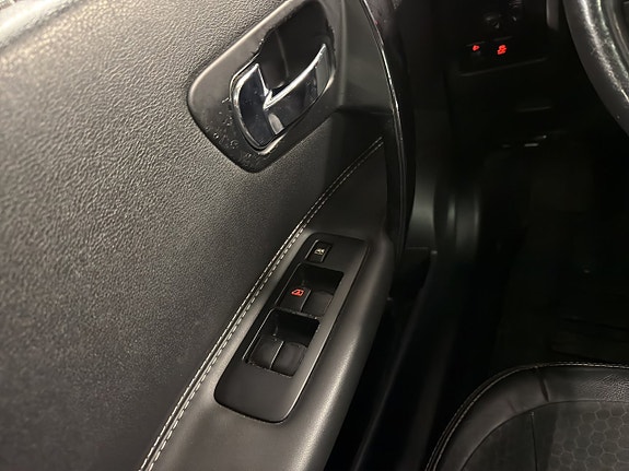 Nissan Qashqai+2 10 of 23