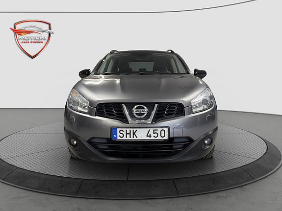 Nissan Qashqai+2 2 of 23