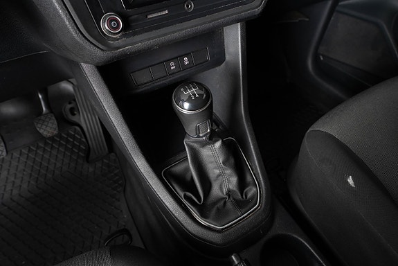 Volkswagen Caddy 9 of 17