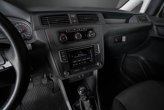 Volkswagen Caddy 8 of 17