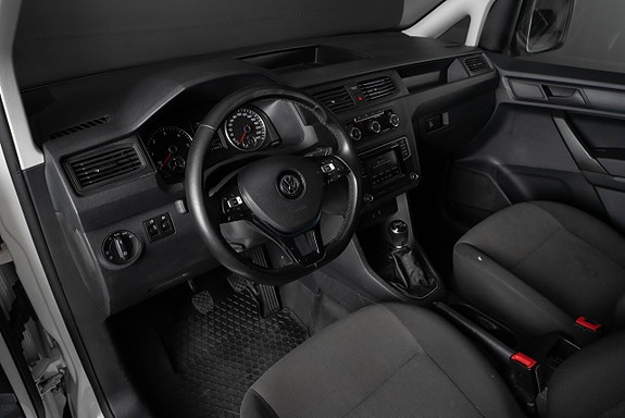 Volkswagen Caddy 6 of 17