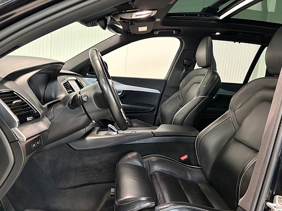 Volvo XC90 9 of 24