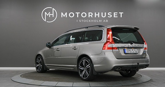 Volvo V70 4 of 20