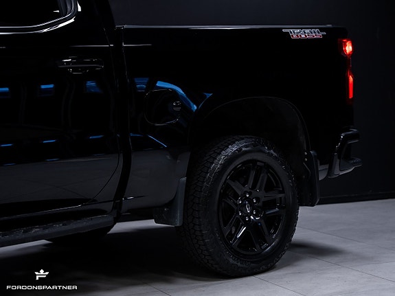 Chevrolet Silverado 1500 5 of 30
