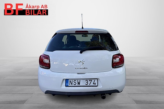 Citroen DS3 2 of 11