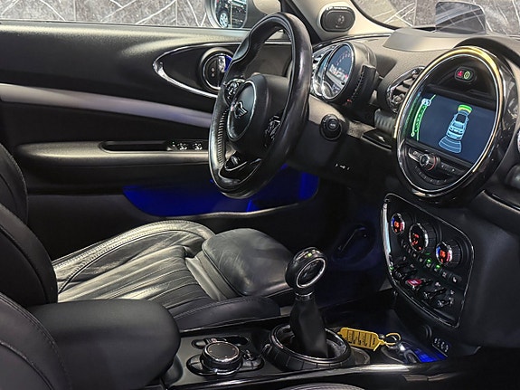 MINI Clubman Cooper 18 of 30