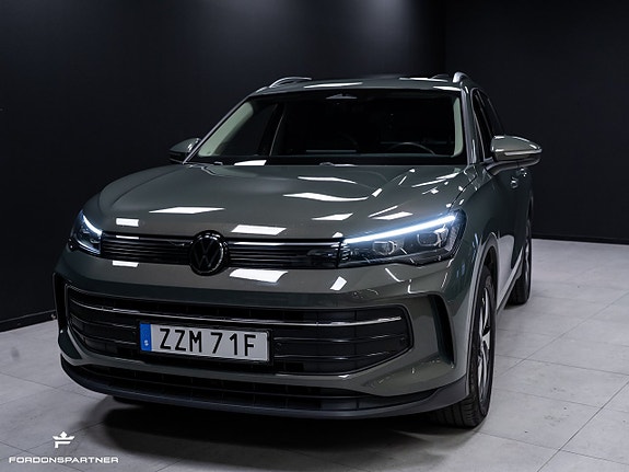 Volkswagen Tiguan 6 of 30