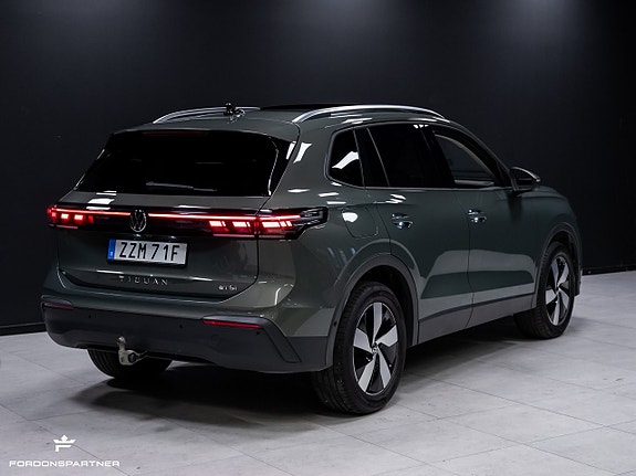 Volkswagen Tiguan 11 of 30