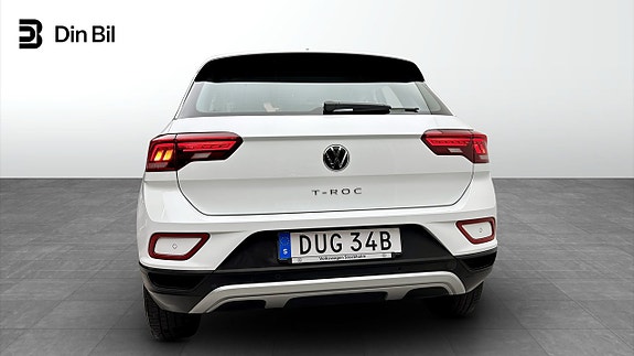 Volkswagen T-Roc 5 of 12