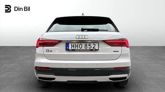 Audi Q3 5 of 13