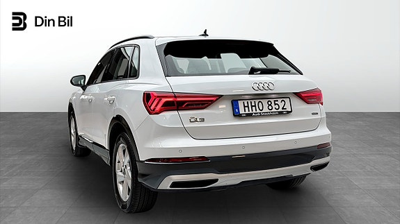 Audi Q3 3 of 13