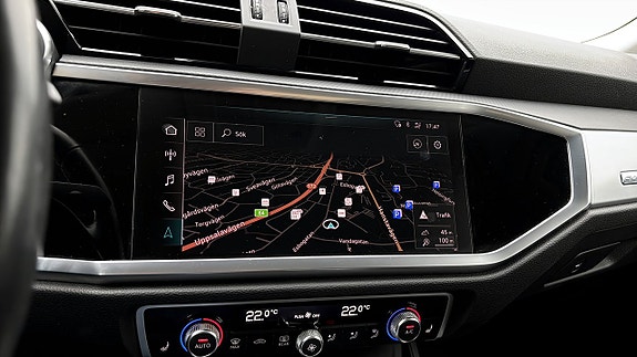 Audi Q3 9 of 13