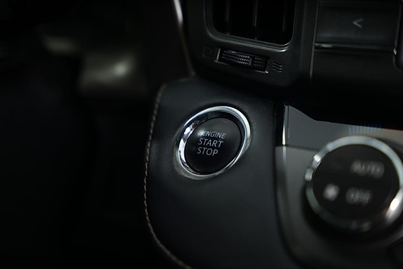 Toyota RAV4 27 of 30