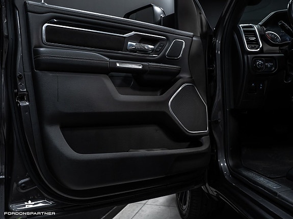 Dodge RAM 1500 20 of 29