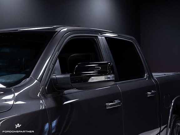 Dodge RAM 1500 8 of 29