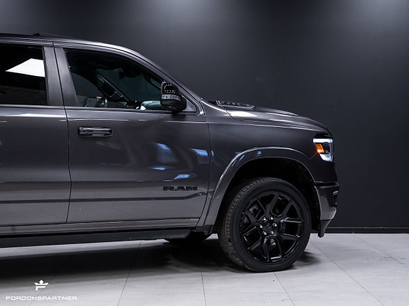 Dodge RAM 1500 12 of 29