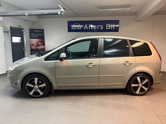 Ford C-Max 8 of 19