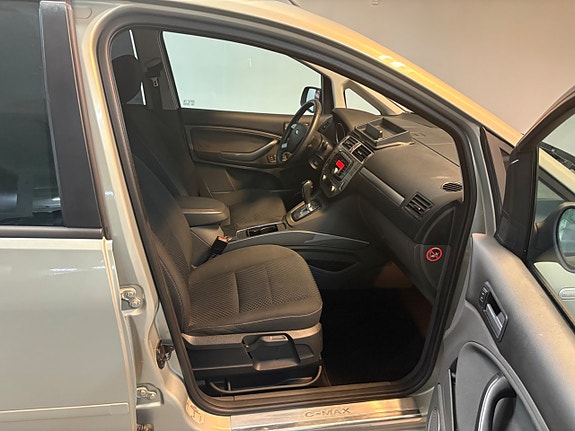 Ford C-Max 15 of 19
